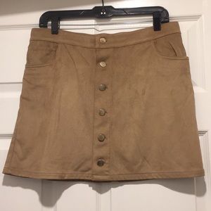 Express suede button up skirt like new